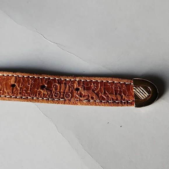 Vintage Tooled Genuine Leather Belt - Picture 5 of 7